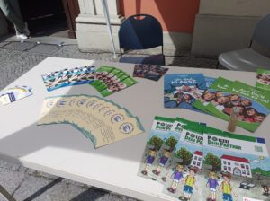 Flyer und Arbeitsmaterialien des Vereins